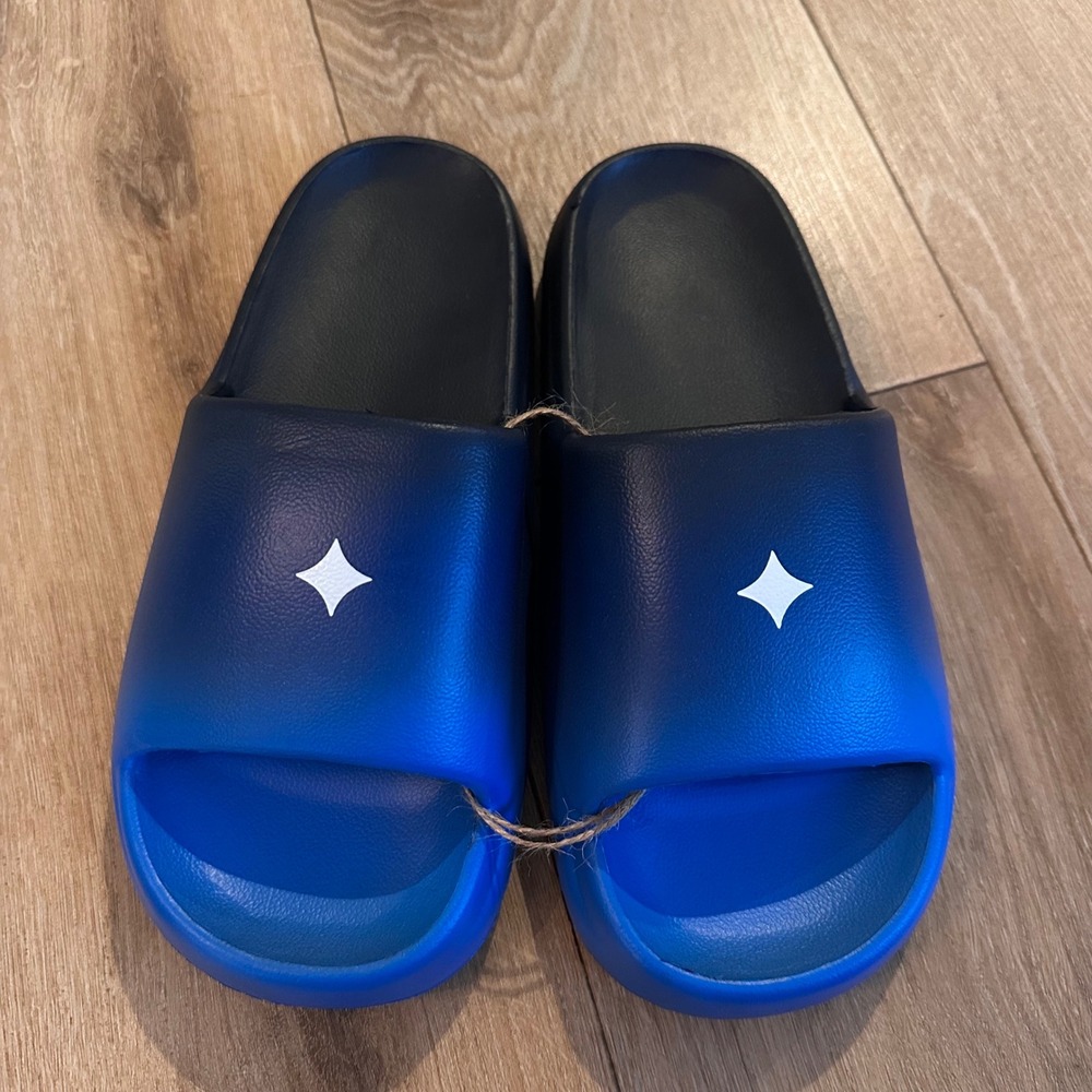 Blue Gradient Star Slide Sandals Ombre Foam Slip On Mens 7.5-8.5 Womens 9-10